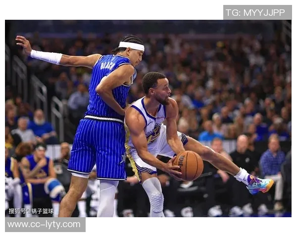 帕金斯直言勇士困境源于科尔缺乏信任球员表现难以提升 帕金斯直言勇士困境源于科尔缺乏信任球员表现难以提升